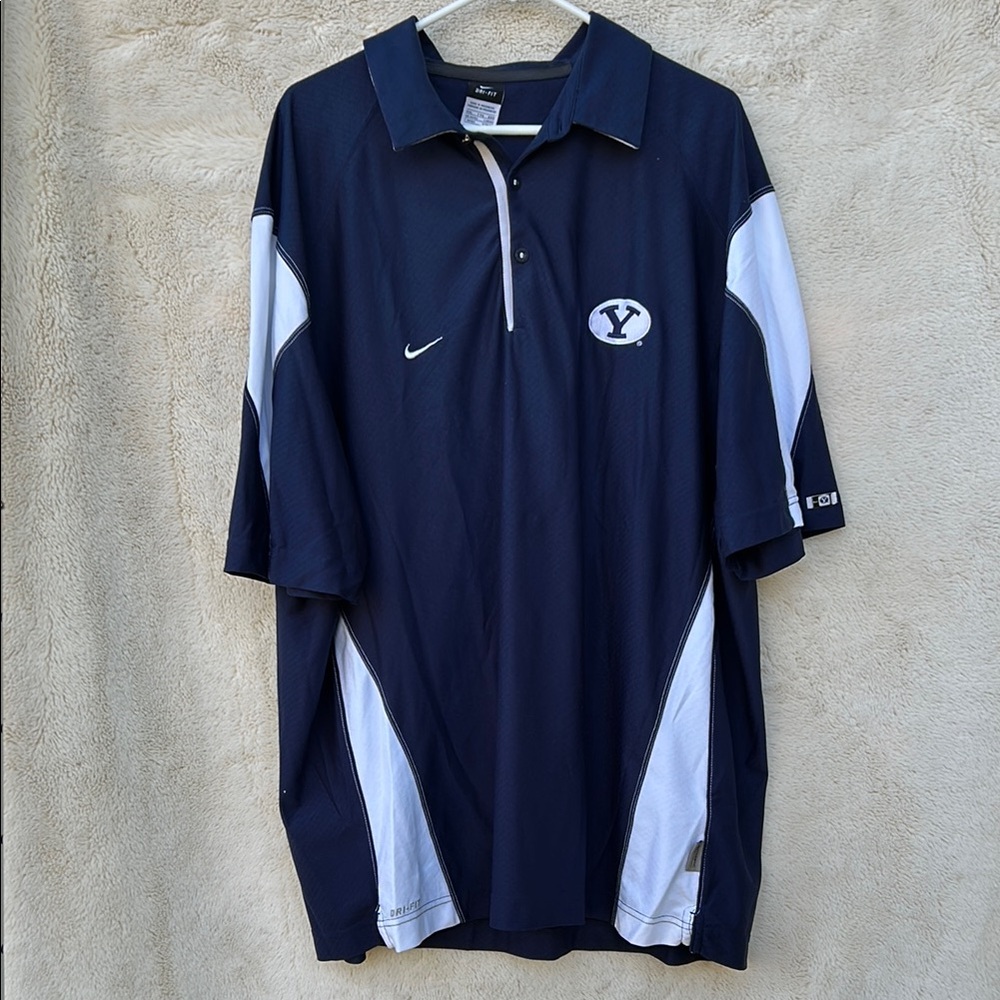 Nike Men's Navy Blue Polo Shirt